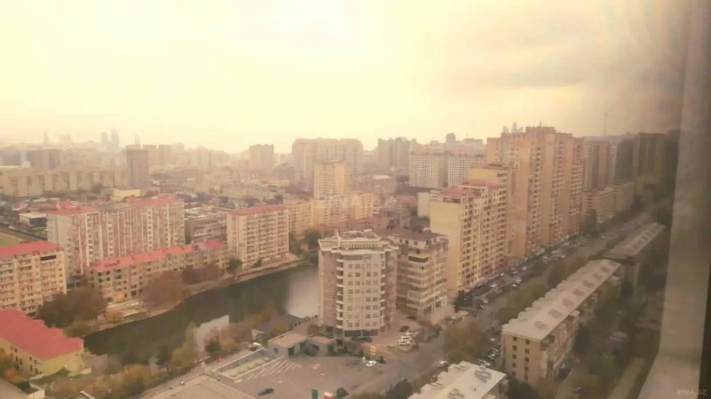 Satılır 2 otaqlı mənzil 140 m²