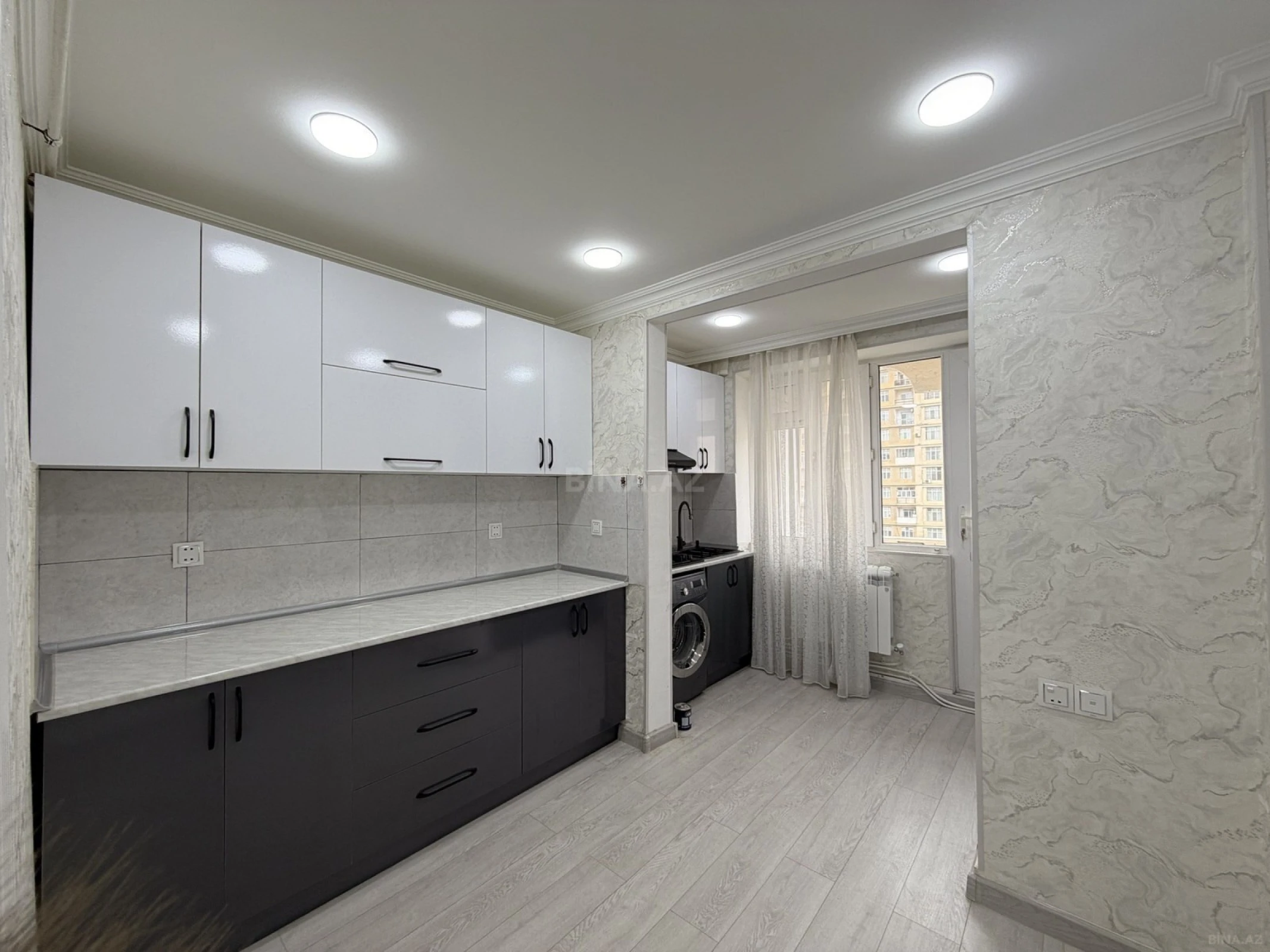 Kirayə verilir 2 otaqlı mənzil 60 m²