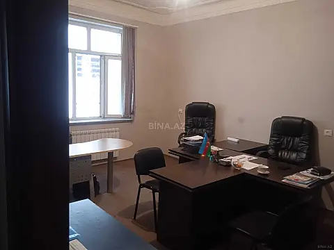 Kirayə verilir 4 otaqlı ofis 120 m²