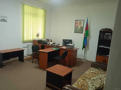 Kirayə verilir 4 otaqlı ofis 120 m² — Bakı, Nərimanov 4 otaq 120.00 m²