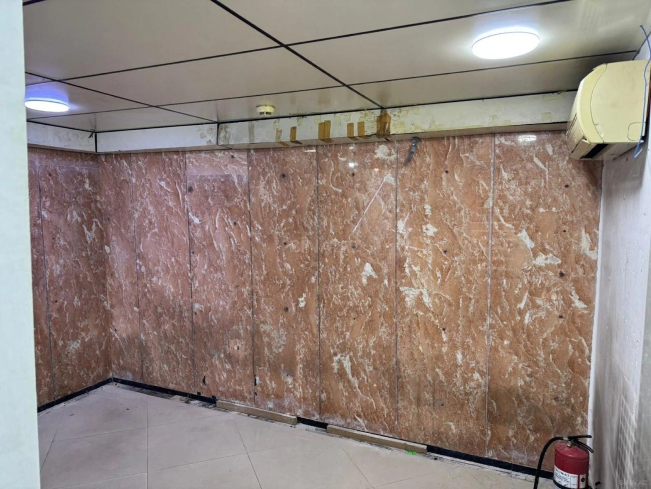 Satılır obyekt 10.5 m²