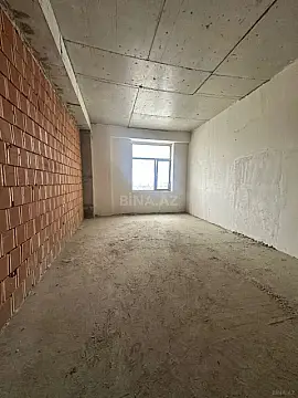 Satılır 3 otaqlı mənzil 138 m²