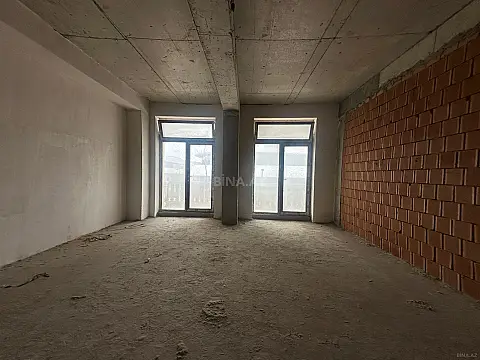 Satılır 3 otaqlı mənzil 138 m²