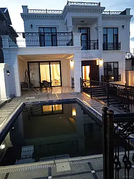 Satılır 7 otaqlı həyət evi 510 m²