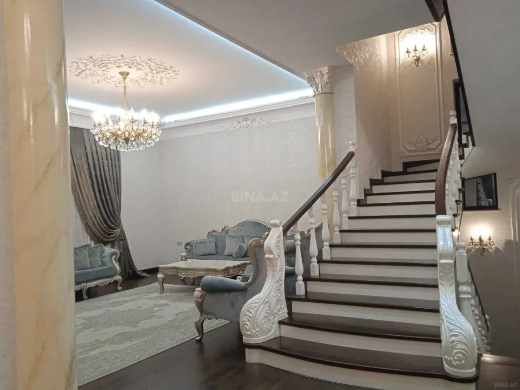 Satılır 7 otaqlı həyət evi 510 m²