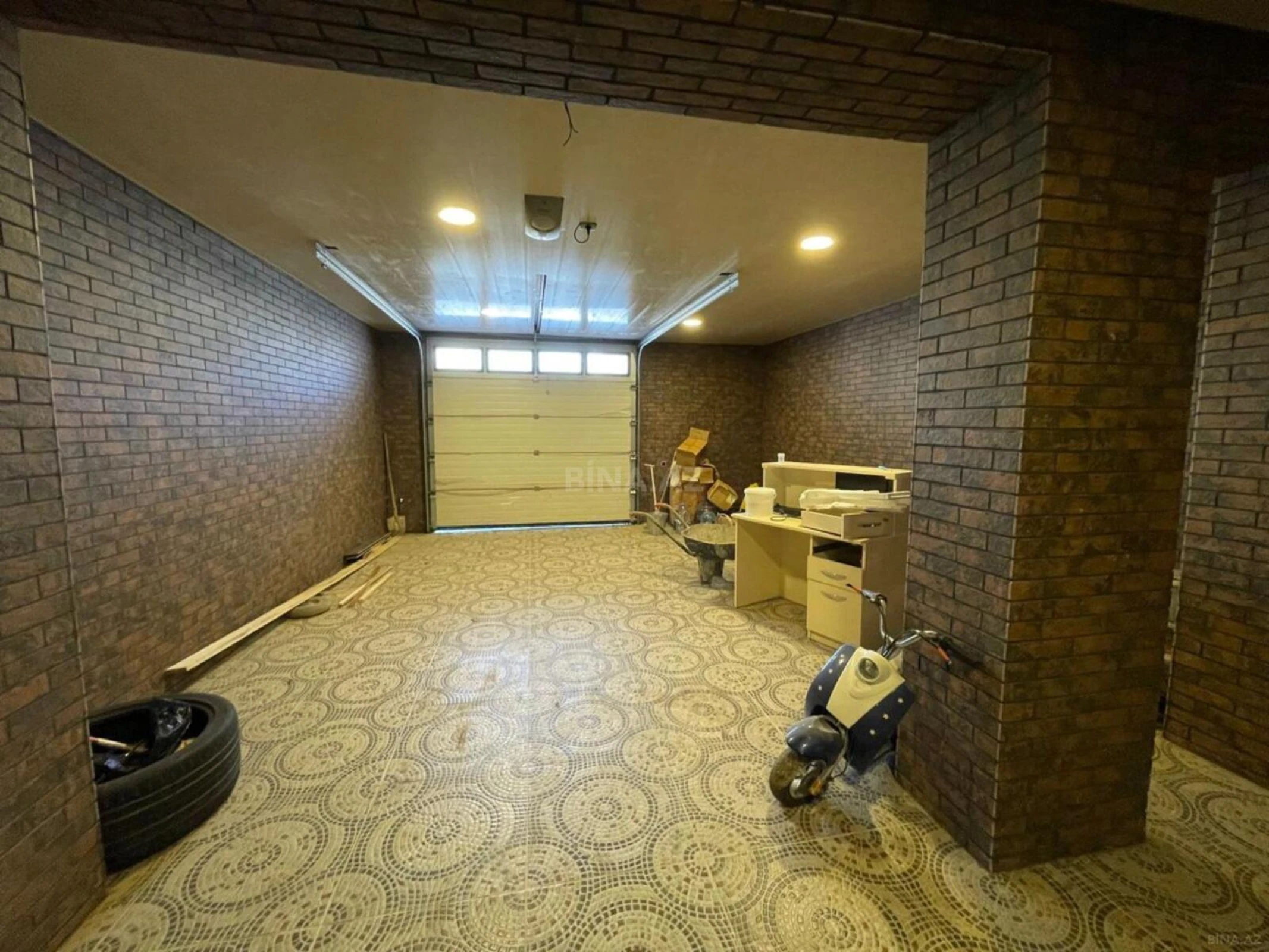 Satılır 7 otaqlı həyət evi 510 m²