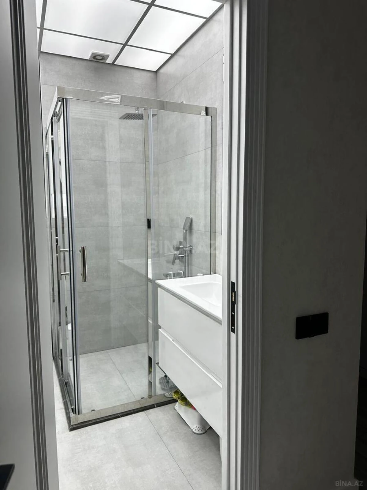 Satılır 3 otaqlı mənzil 110 m²