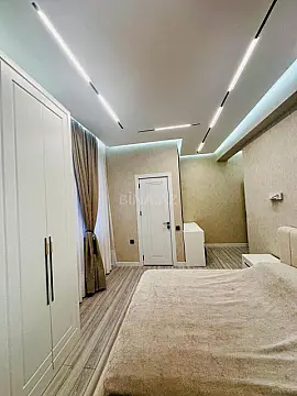 Satılır 3 otaqlı mənzil 110 m²