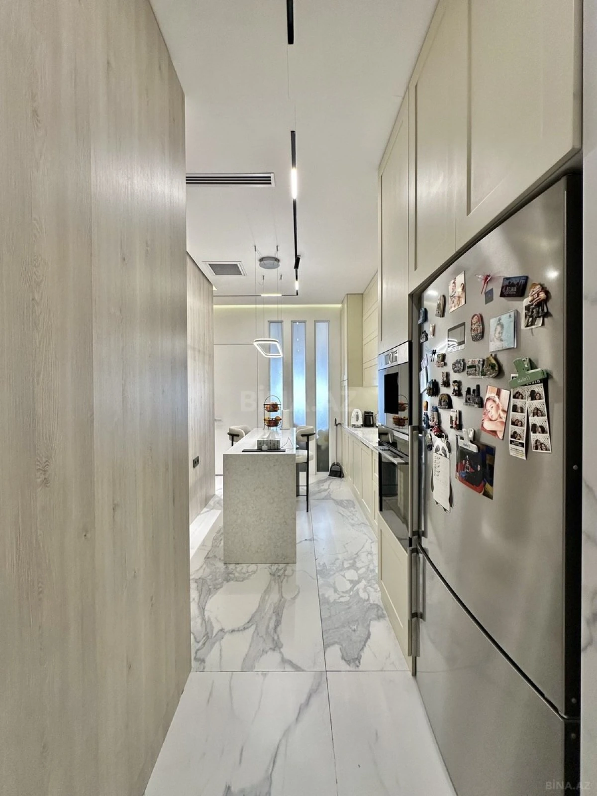 Satılır 3 otaqlı mənzil 87 m²