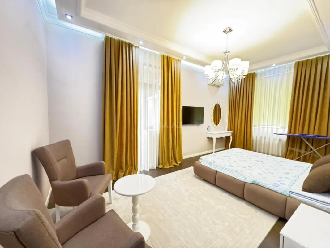 Satılır 2 otaqlı mənzil 110 m²