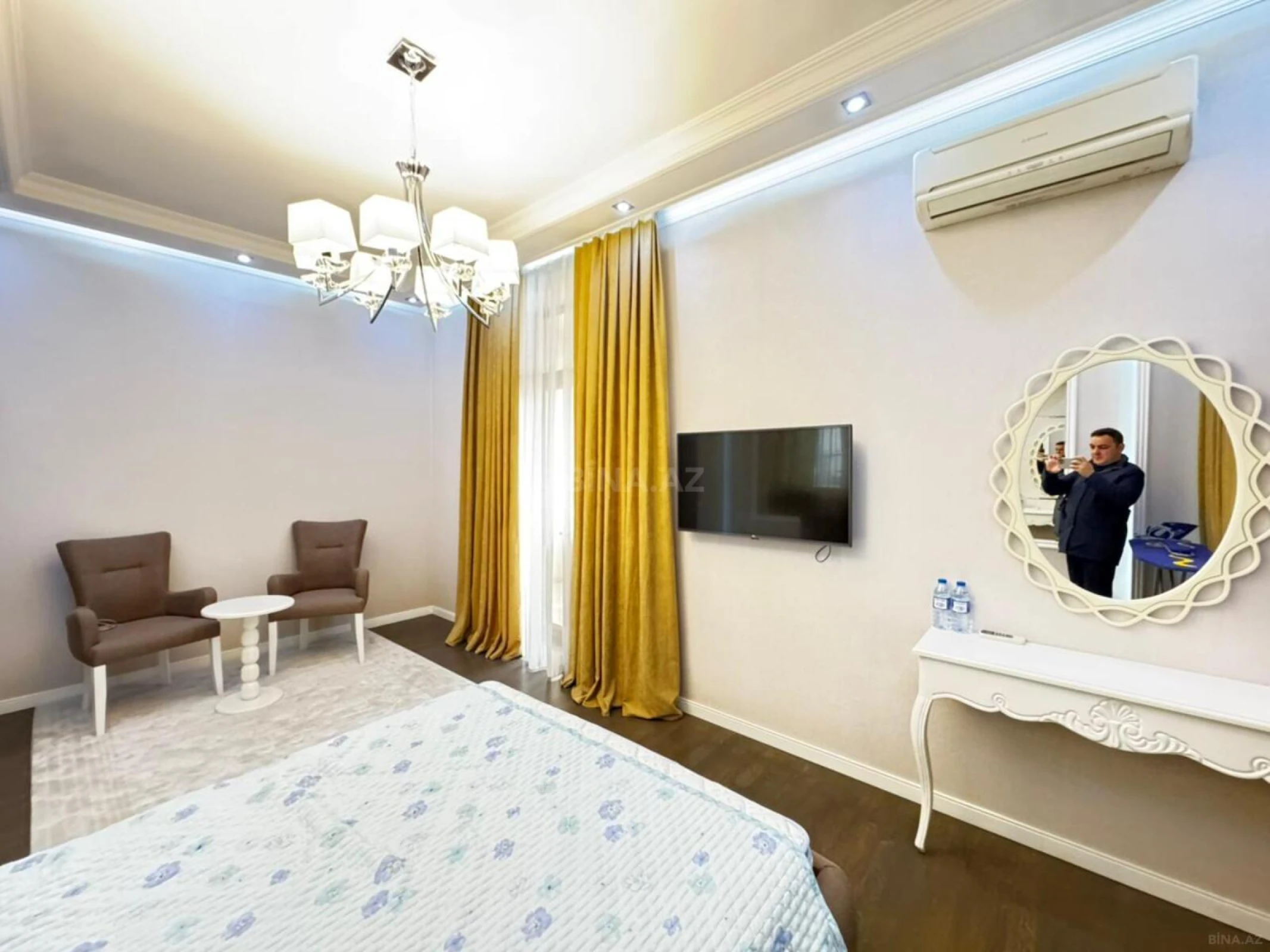 Satılır 2 otaqlı mənzil 110 m²