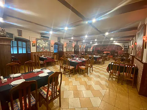 Satılır obyekt 200 m²