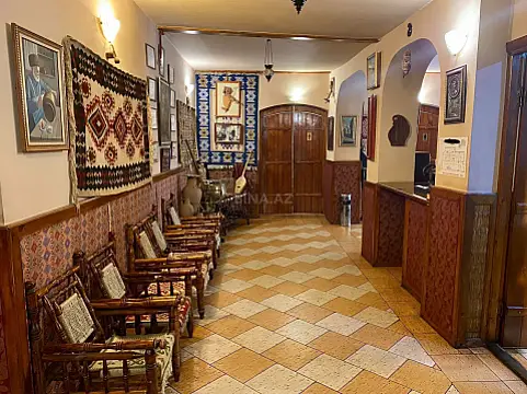 Satılır obyekt 200 m² — Bakı, İnşaatçılar 200.00 m²