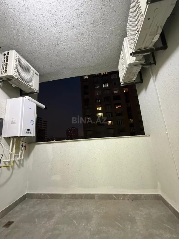 Satılır 2 otaqlı mənzil 84 m²