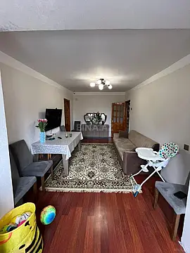 Satılır 2 otaqlı mənzil 58 m²