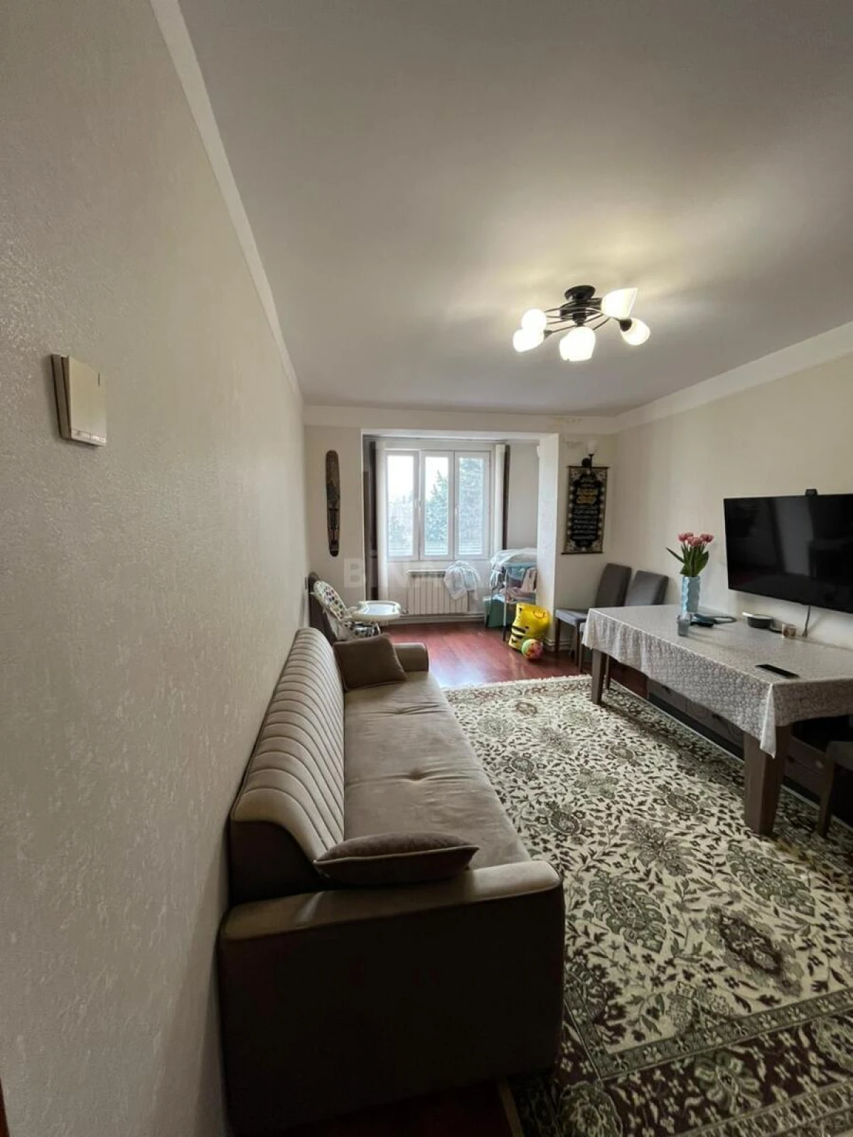 Satılır 2 otaqlı mənzil 58 m²