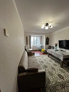 Satılır 2 otaqlı mənzil 58 m²