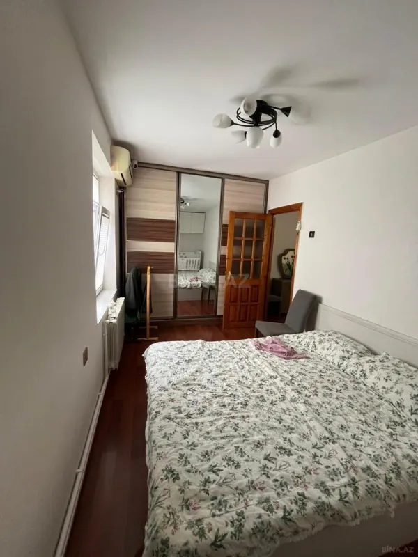 Satılır 2 otaqlı mənzil 58 m²