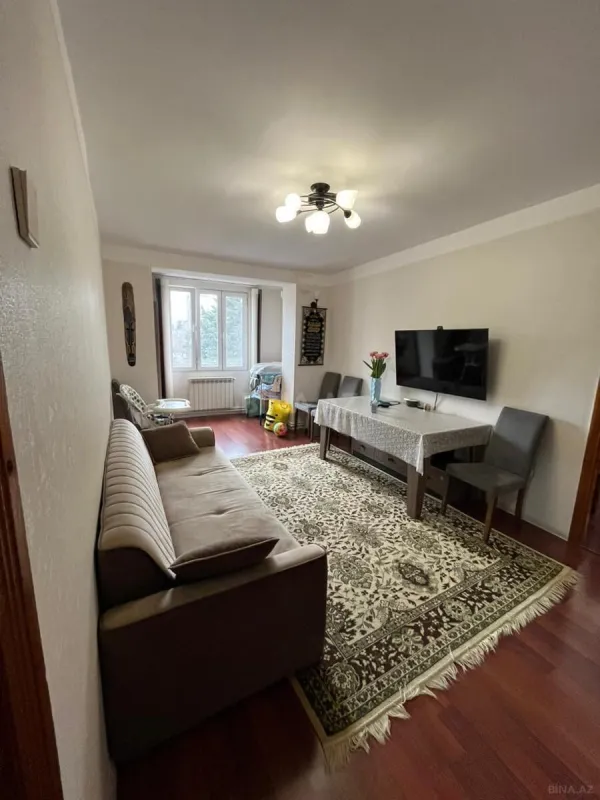 Satılır 2 otaqlı mənzil 58 m²