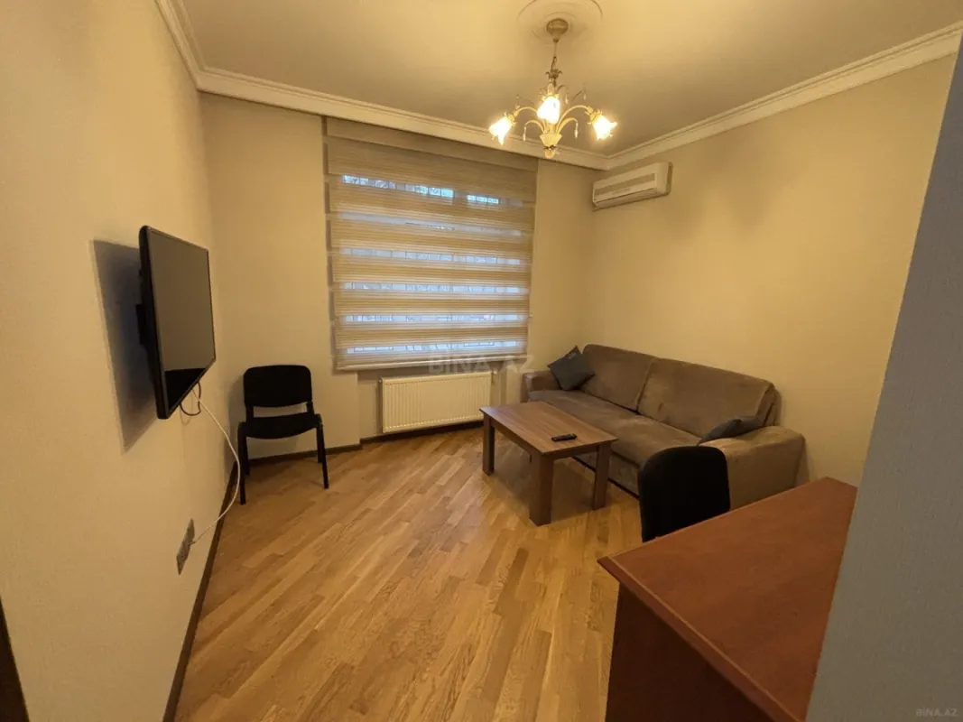 Kirayə verilir 3 otaqlı ofis 100 m²