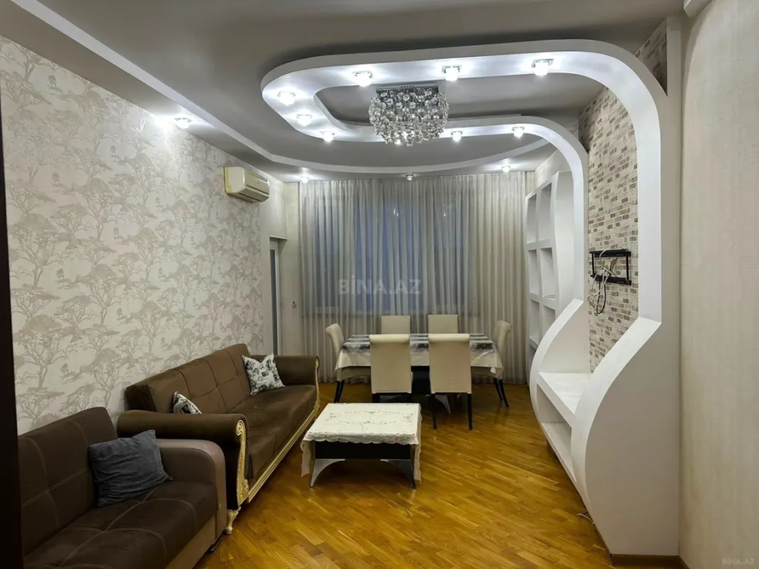 Satılır 2 otaqlı mənzil 70 m²