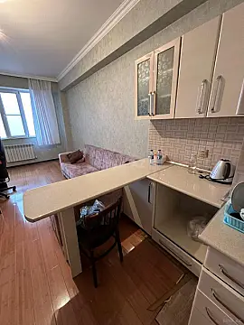 Kirayə verilir 2 otaqlı mənzil 58 m²
