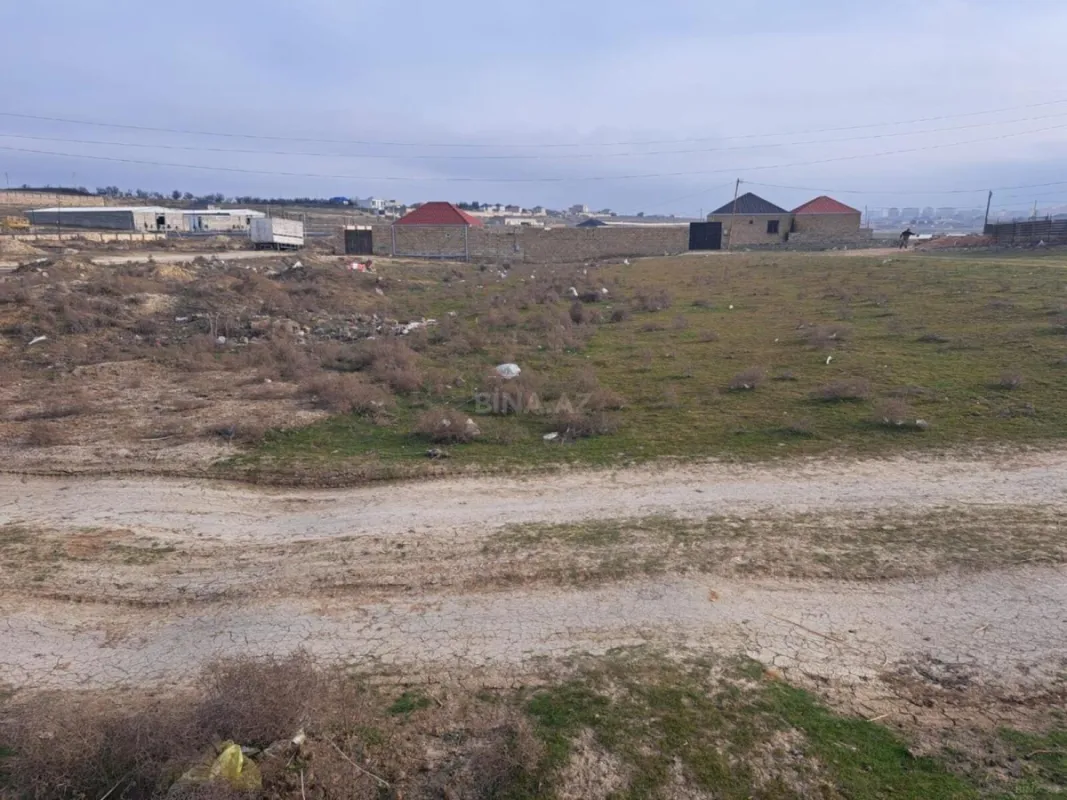 Satılır torpaq sahəsi 12 m²