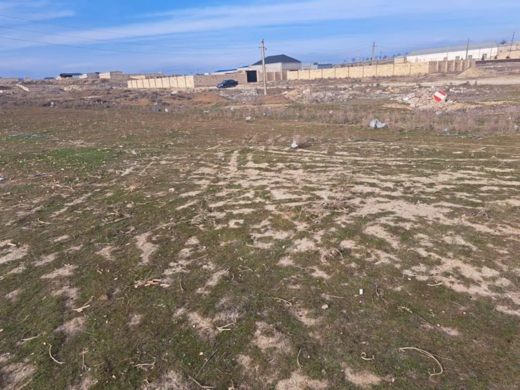 Satılır torpaq sahəsi 12 m²