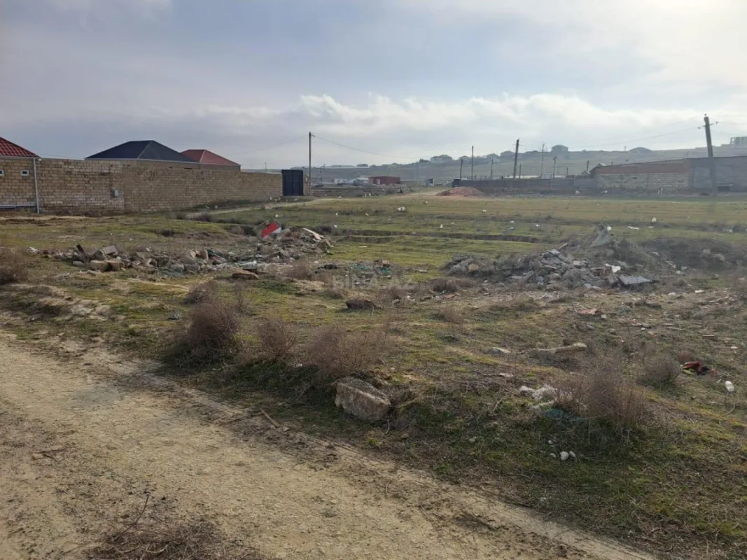 Satılır torpaq sahəsi 12 m²