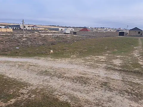 Satılır torpaq sahəsi 12 m²