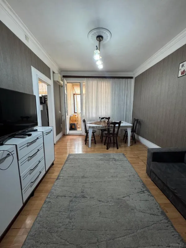 Satılır 3 otaqlı mənzil 70 m²