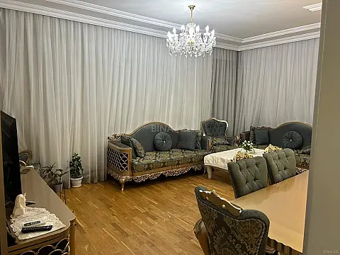 Satılır 3 otaqlı mənzil 97 m²