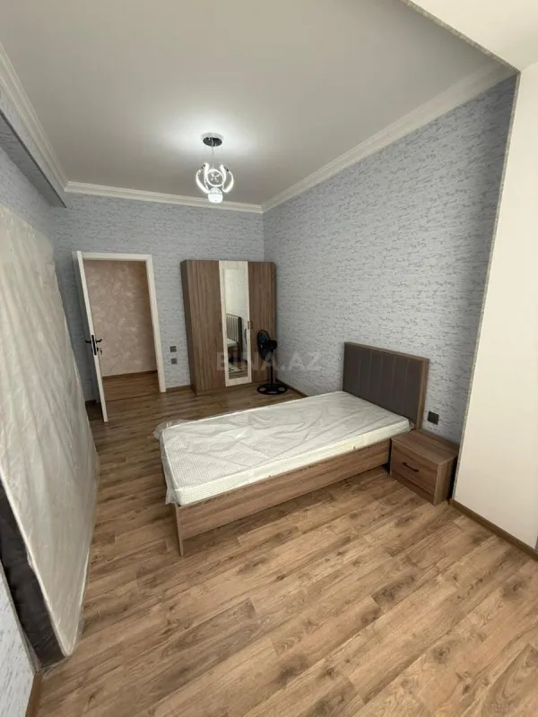 Kirayə verilir 3 otaqlı mənzil 107 m²
