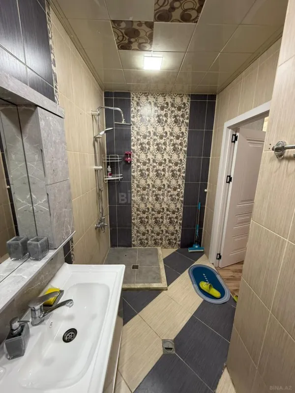 Kirayə verilir 3 otaqlı mənzil 107 m²