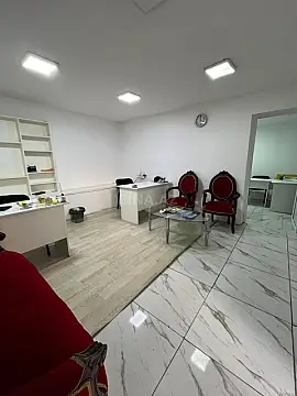 Satılır obyekt 33 m²