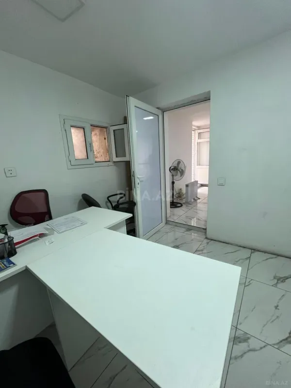 Satılır obyekt 33 m²