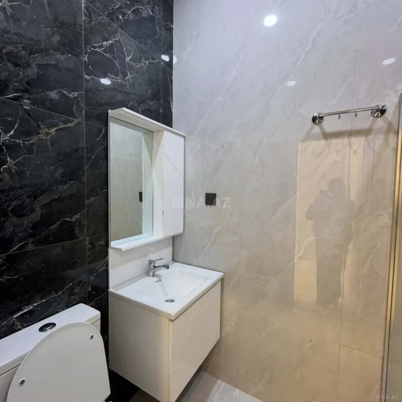 Satılır 4 otaqlı həyət evi 150 m²