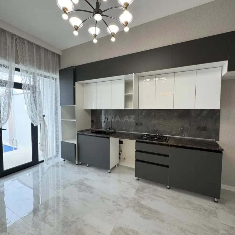 Satılır 4 otaqlı həyət evi 150 m²