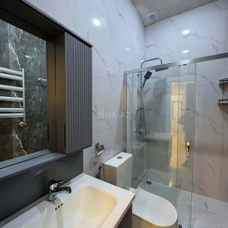 Satılır 4 otaqlı həyət evi 150 m²