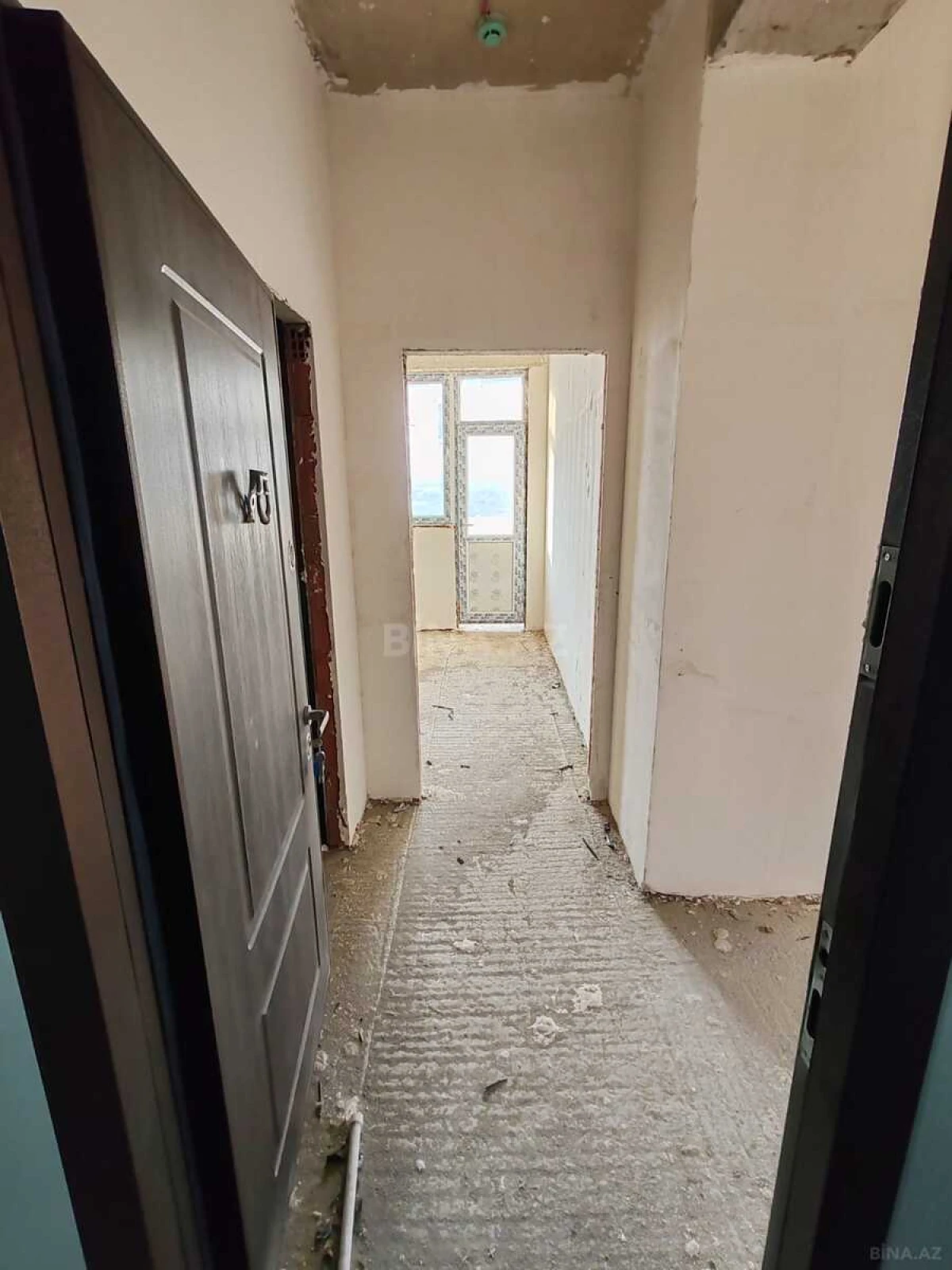 Satılır 2 otaqlı mənzil 60 m²
