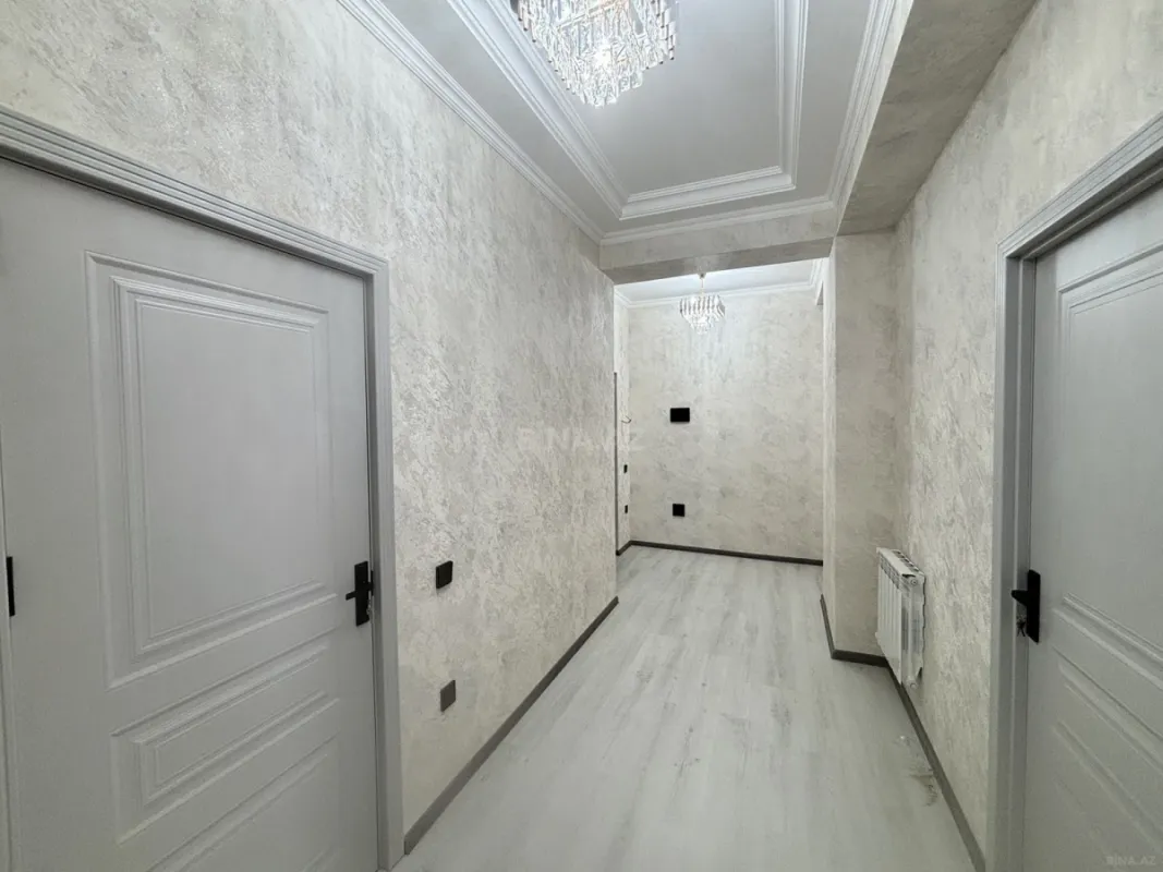Satılır 2 otaqlı mənzil 70 m²