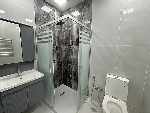 Satılır 2 otaqlı mənzil 70 m²