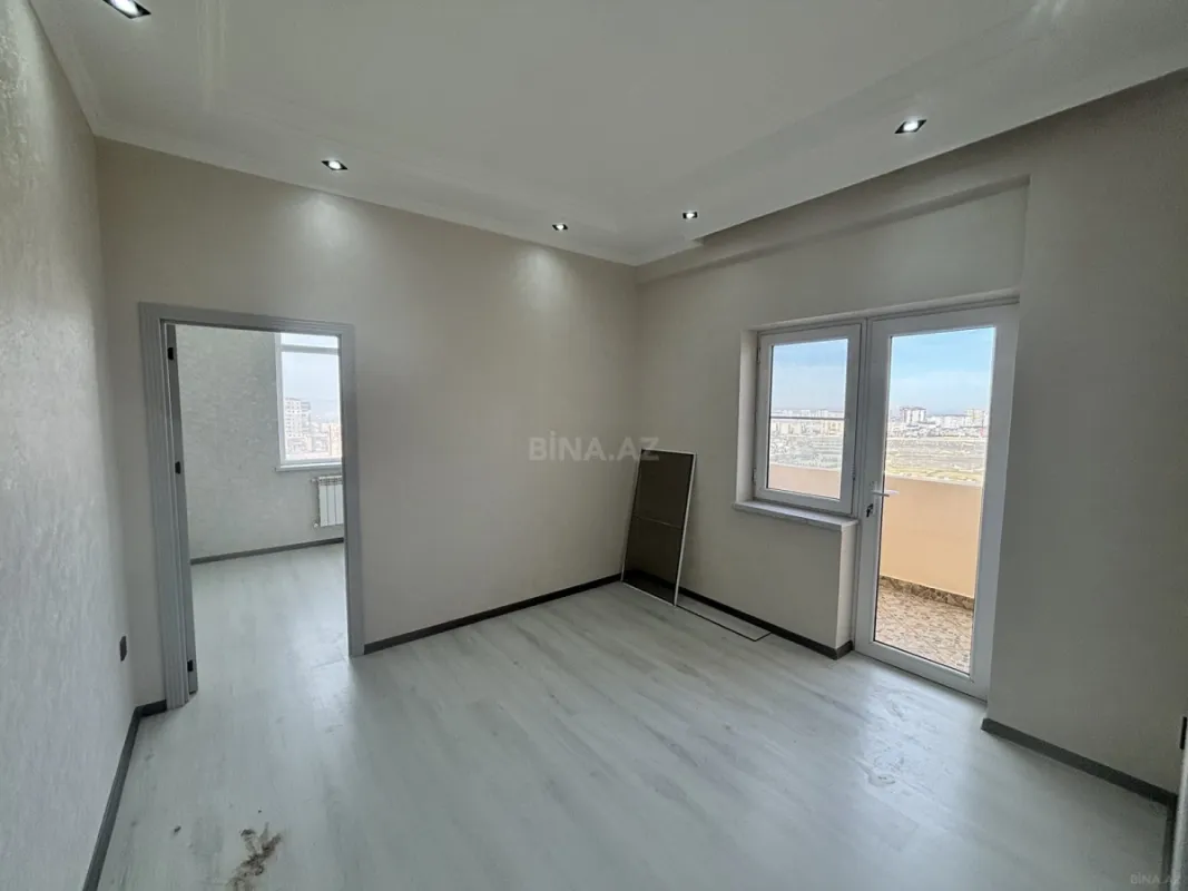 Satılır 2 otaqlı mənzil 70 m²