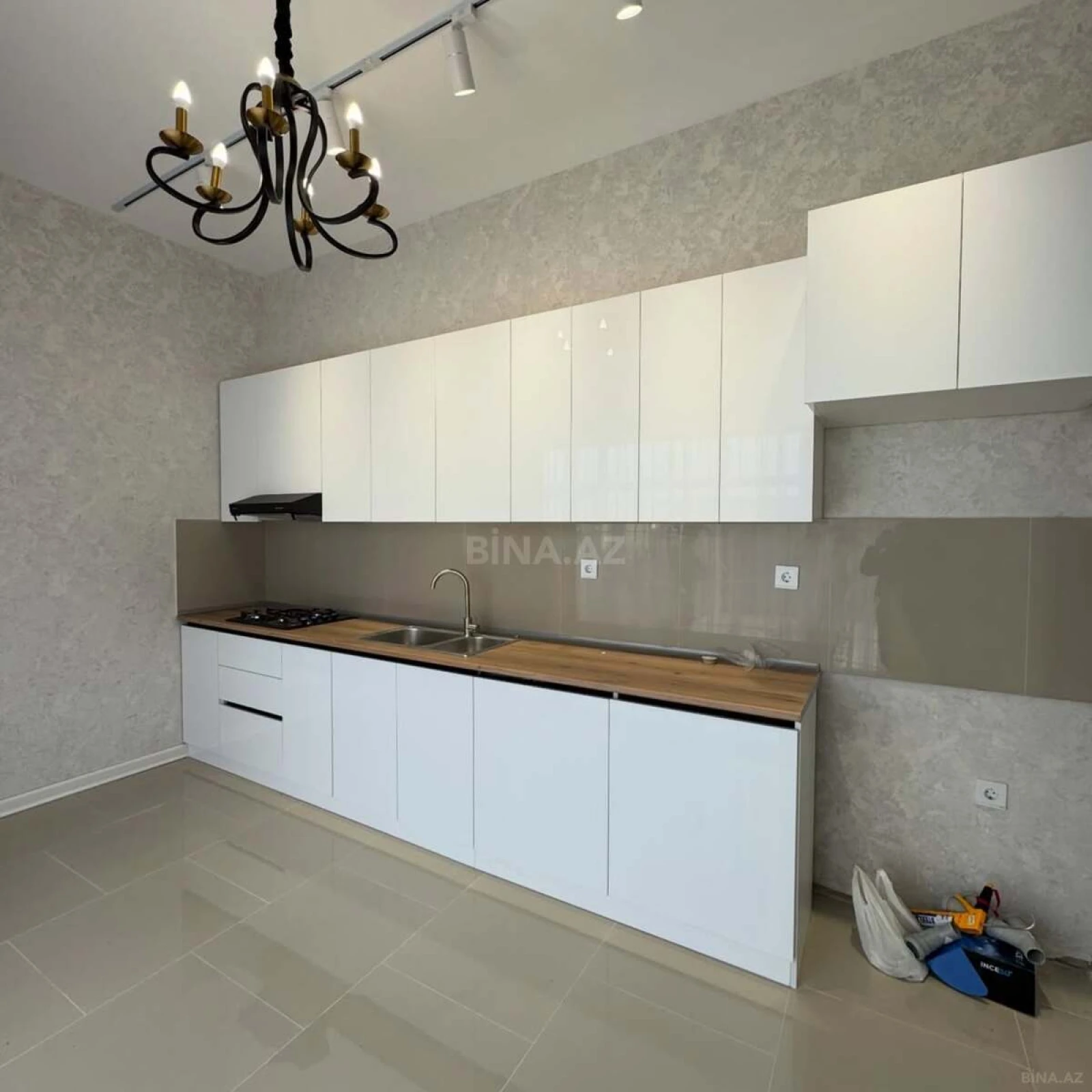Satılır 4 otaqlı həyət evi 140 m²