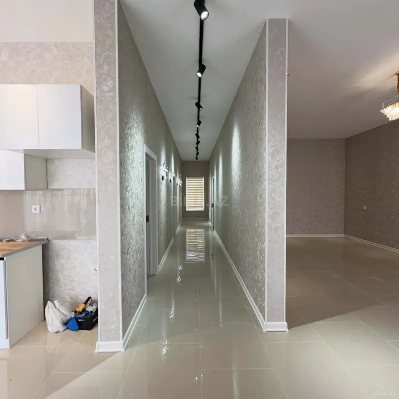 Satılır 4 otaqlı həyət evi 140 m²