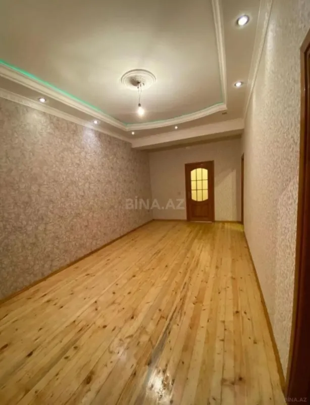Satılır 3 otaqlı mənzil 63 m²