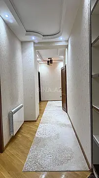 Satılır 3 otaqlı mənzil 135 m²