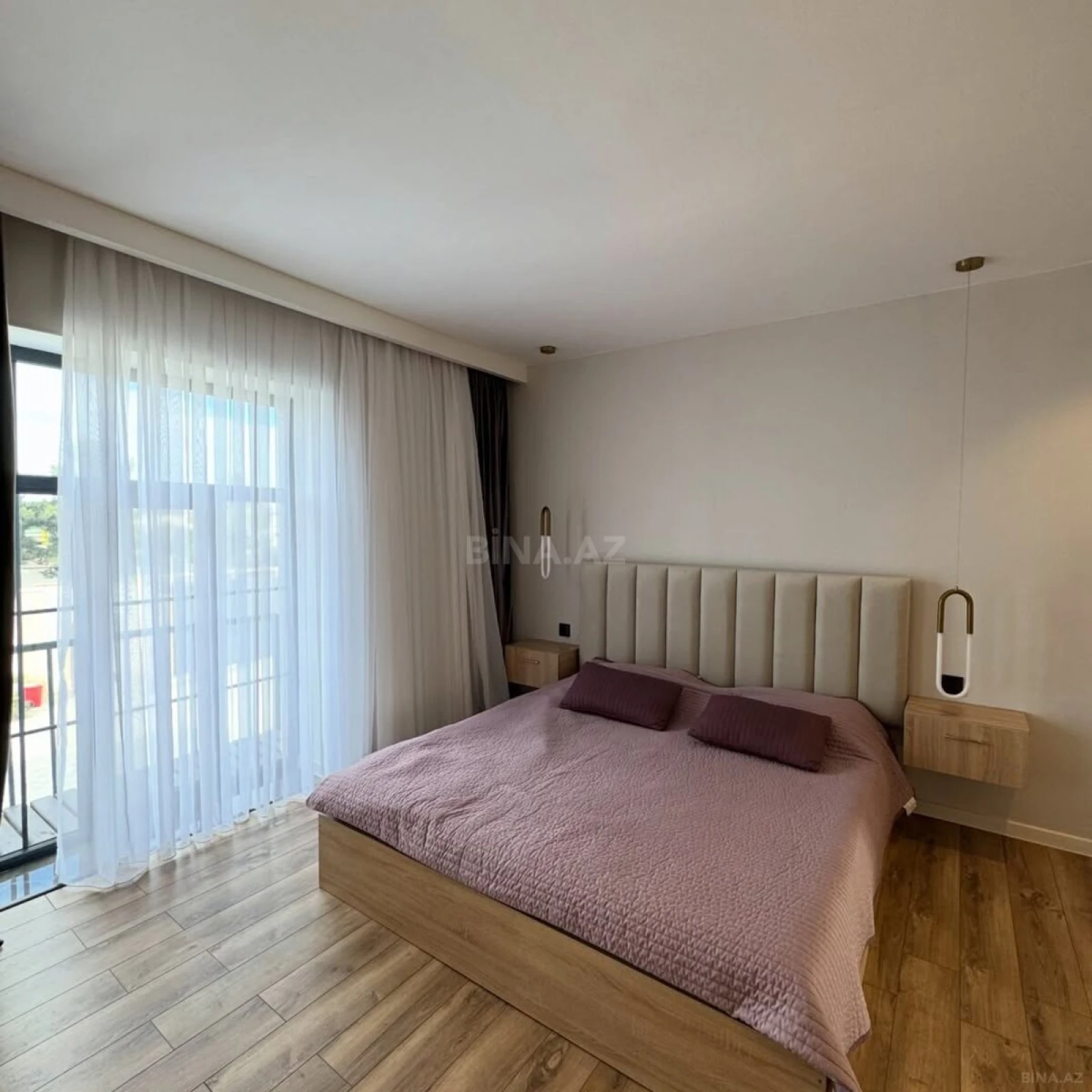 Satılır 5 otaqlı həyət evi 190 m²