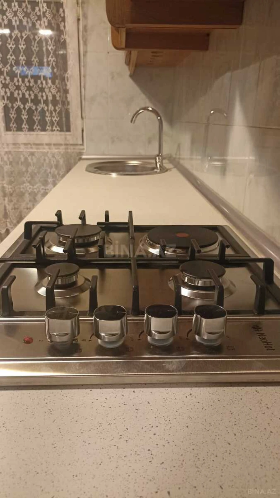 Kirayə verilir 2 otaqlı mənzil 65 m²