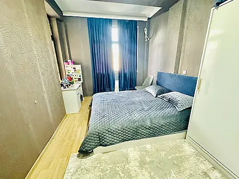 Satılır 2 otaqlı mənzil 58 m²